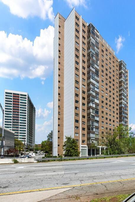 1001 Free Parking, 2 Bd, Modern Dtw, Great Wifi Apartment Atlanta Bagian luar foto